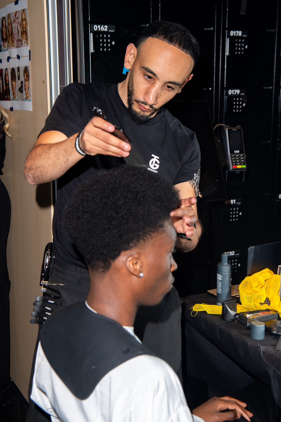 HAIRPREP_MS25-0895 (1).jpg__PID:aa8b13b7-f2ae-4534-af9b-2ae76ac2b6da